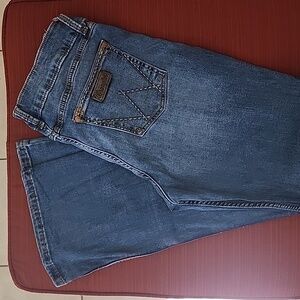 Womens Wrangler jeans size 15x32
